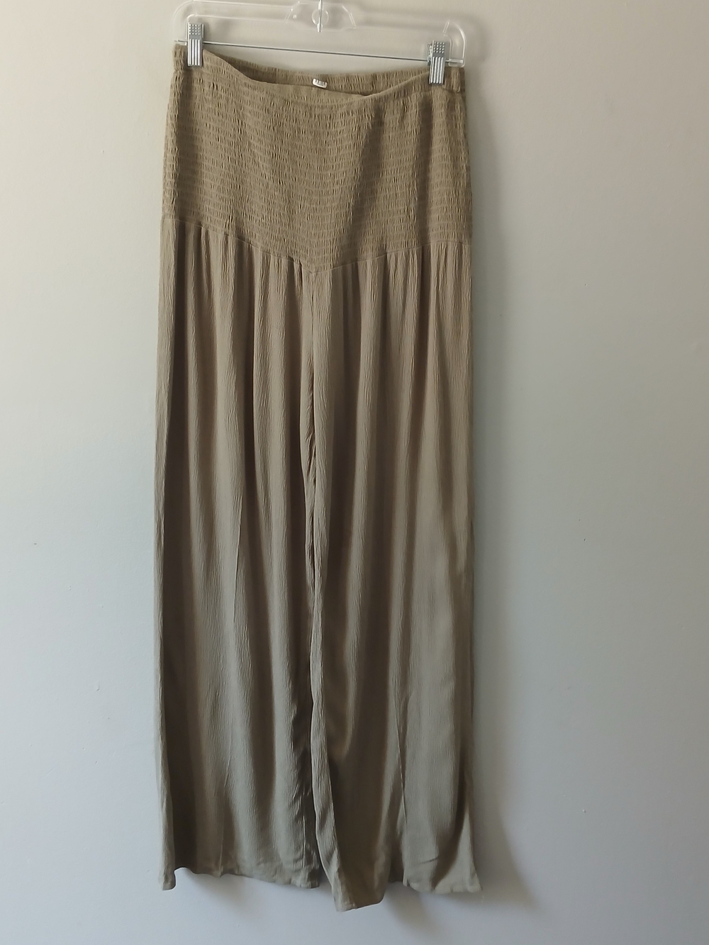 Mable Women's Size Large Crinkle Gauze Smocked Elastic Waist Pants Stretch Green